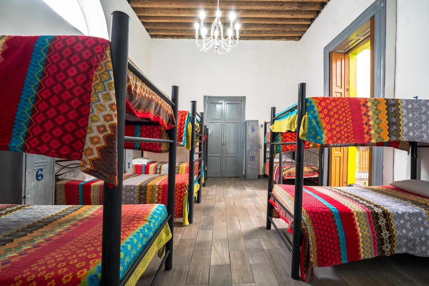 10-Bed Mixed Dormitory Room
